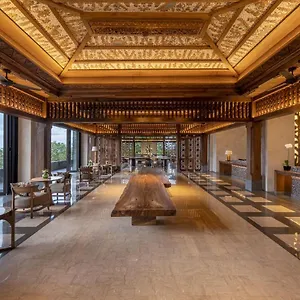 https://ayana-segara-bali.ubudhotelsnow.com