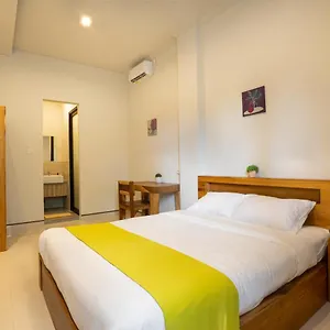 https://k-hostel-seminyak.ubudhotelsnow.com